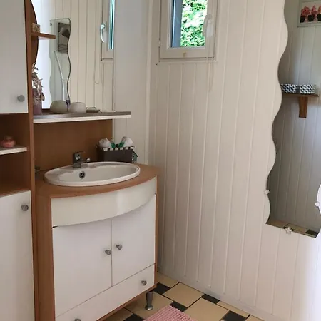 Lägenhet Meuble Cocooning Piscine Et ! Saint-Astier (Dordogne)